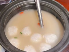 -魏铭鱼头捞饭(晋阳路店)