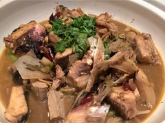 -鲁班小馆(政四街店)