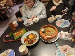 -桥边小楼·手工云南菜·古城观景小楼