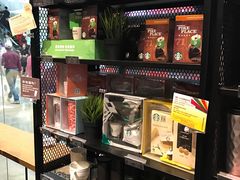 -星巴克(宝山万达店)