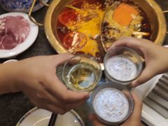-小天鹅火锅·一线江景洪鼎旗舰店(洪崖洞店)