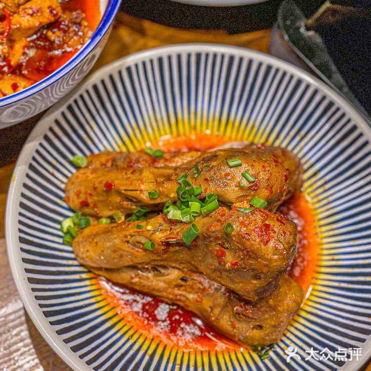 杭州Zui正宗衢州菜❗️被这家衢州菜辣哭了[流泪]