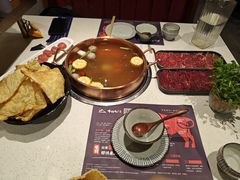 -牛村来人潮汕牛肉火锅(西单店)