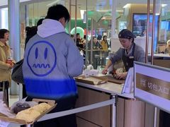 -奈雪的茶(亨特国际广场店)