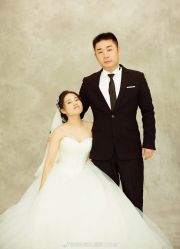 -菲林婚纱摄影工作室