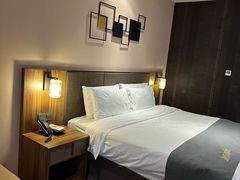-如家精选酒店(杭州滨江滨文路大学城店)