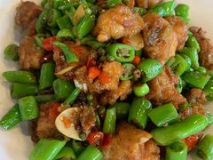 小米辣爱上嫩鸡-日昌餐馆(亦庄店)