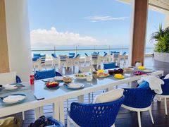 露天位-海棠湾仁恒皇冠度假酒店-270°海景餐厅