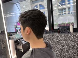 -厘里·salon