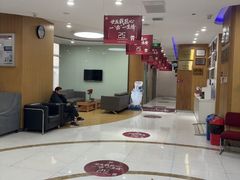 -雅悦齿科(顾村公园店)