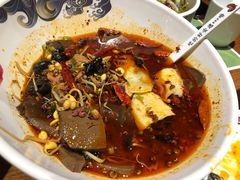 -渝是乎酸菜鱼(龙旗购物中心店)