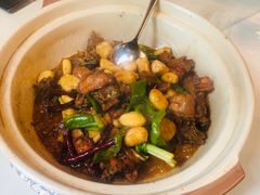 大理永平黄焖鸡配油煎面-泓0871臻选云南菜·味庄