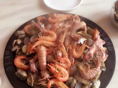 -渔家海鲜舫(宝湖路店)