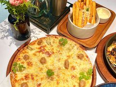 西班牙肉肠薄饼-阿妮叶李(光谷世界城店)