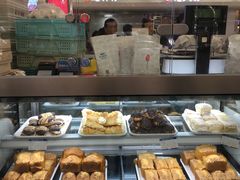 面包甜点陈列柜-上海哈尔滨食品厂(汇联商厦店)