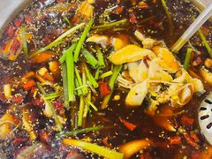 -乡土特色.冷锅鱼.牦牛肉汤锅