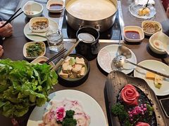 -捞王锅物料理(上海世茂广场店)