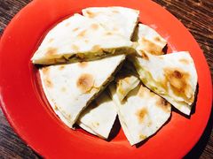 -Tony's House