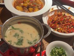 -爱碗亭·鲜炒湖南菜(壹城中心店)