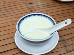-周大娘牛乳(旧寨古村总店)