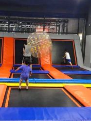 -蹦贝运动中心·蹦床·攀岩·闯关(龙岗店)