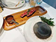 -Erman岩烧牛排(虹桥南丰城店)