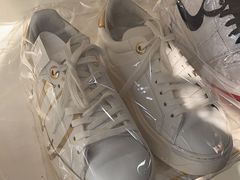 -翰皇直营洗衣洗鞋(望京鹿港店)