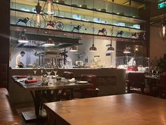 -恰餐厅及酒吧 CHAR Bar & Grill (北京丽都皇冠假日店)