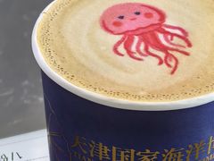 -抱抱地球咖啡馆(国家海洋博物馆店)