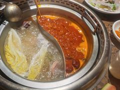 红白鸳鸯锅-小龙坎老火锅(北京三里屯店)