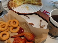 -达美乐比萨(红山店)