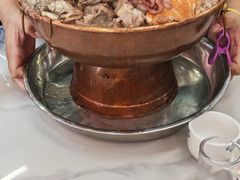 -一口猪海鲜浑锅·东北家常菜