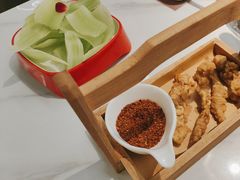 -洪氏嗨捞·广东猪肚鸡·椰子鸡火锅(西咸万象城店)