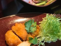 炸虾饼配甜辣酱-红泰·泰精选·特色料理(中山路店)