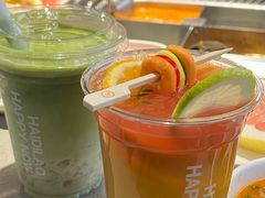 -海底捞火锅(新松江路生日主题店)