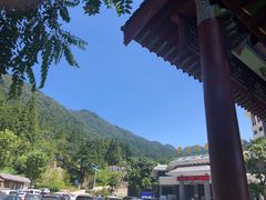-罗田薄刀峰风景区