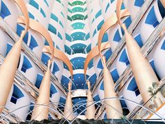 -迪拜帆船酒店海底餐厅