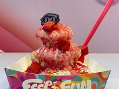 -DQ·蛋糕·冰淇淋(金源新燕莎MALL店)