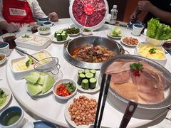 -左庭右院鲜牛肉火锅(新梅广场店)