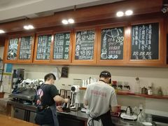 -HUG COFFEE(鼓楼店)