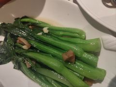 -小鱼小牛(世欧广场店)