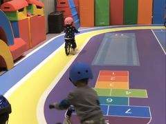 -小小特工运动馆(宝山三邻桥中心)