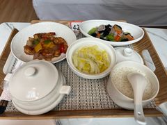 -臻儿屿月子会所(茶山店)