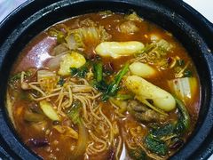 -许西美食一条街