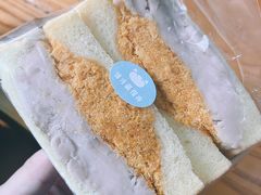 芋泥肉松三明治-沁屋面包店(人民东路店)