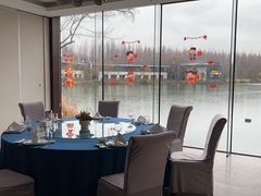 -上海怡沁园度假酒店