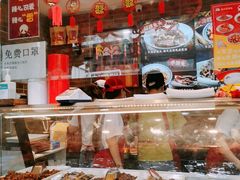 -鑫记婆婆兔·成都特产·兔头手撕兔(太古里店)