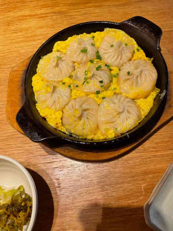 成为第一个点赞的人luo02082022年5月19日打分无意中经过见到有小笼包