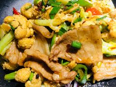 -姜君·千岛湖鱼头馆(浦东大道店)