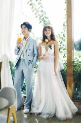 俏皮可爱-巴黎婚纱摄影工作室